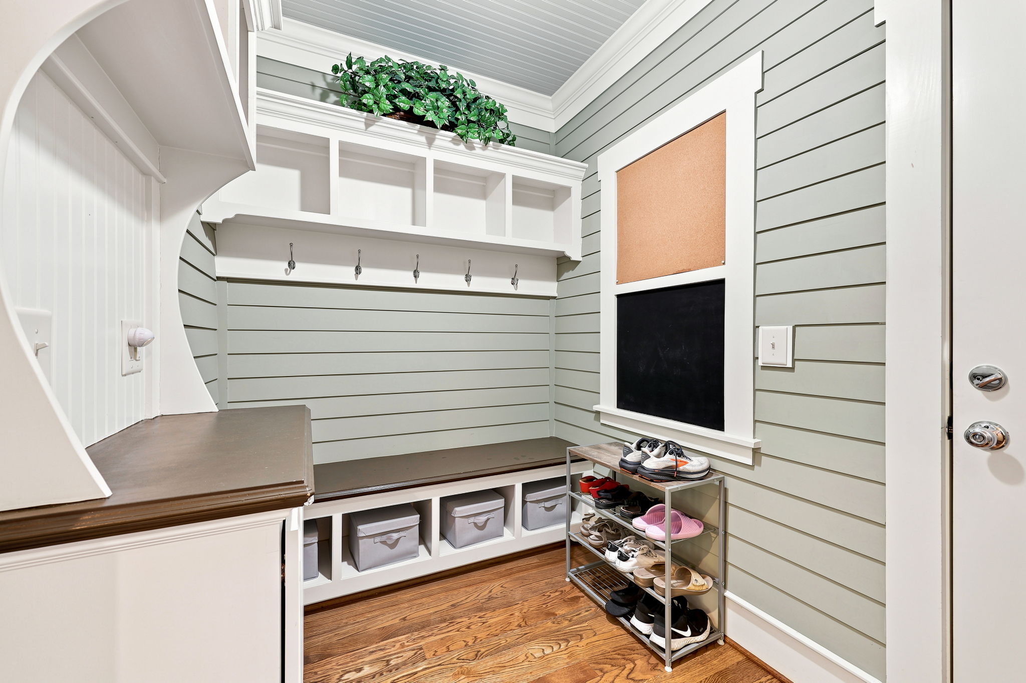  Photo 39