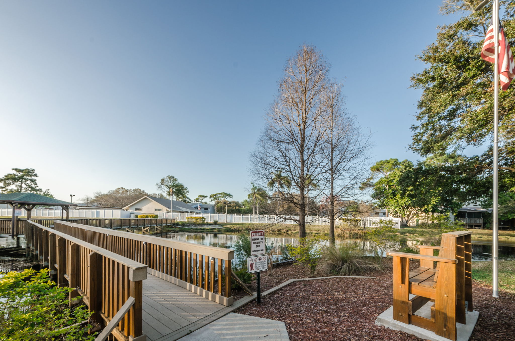 Lake Forest Common Area2
