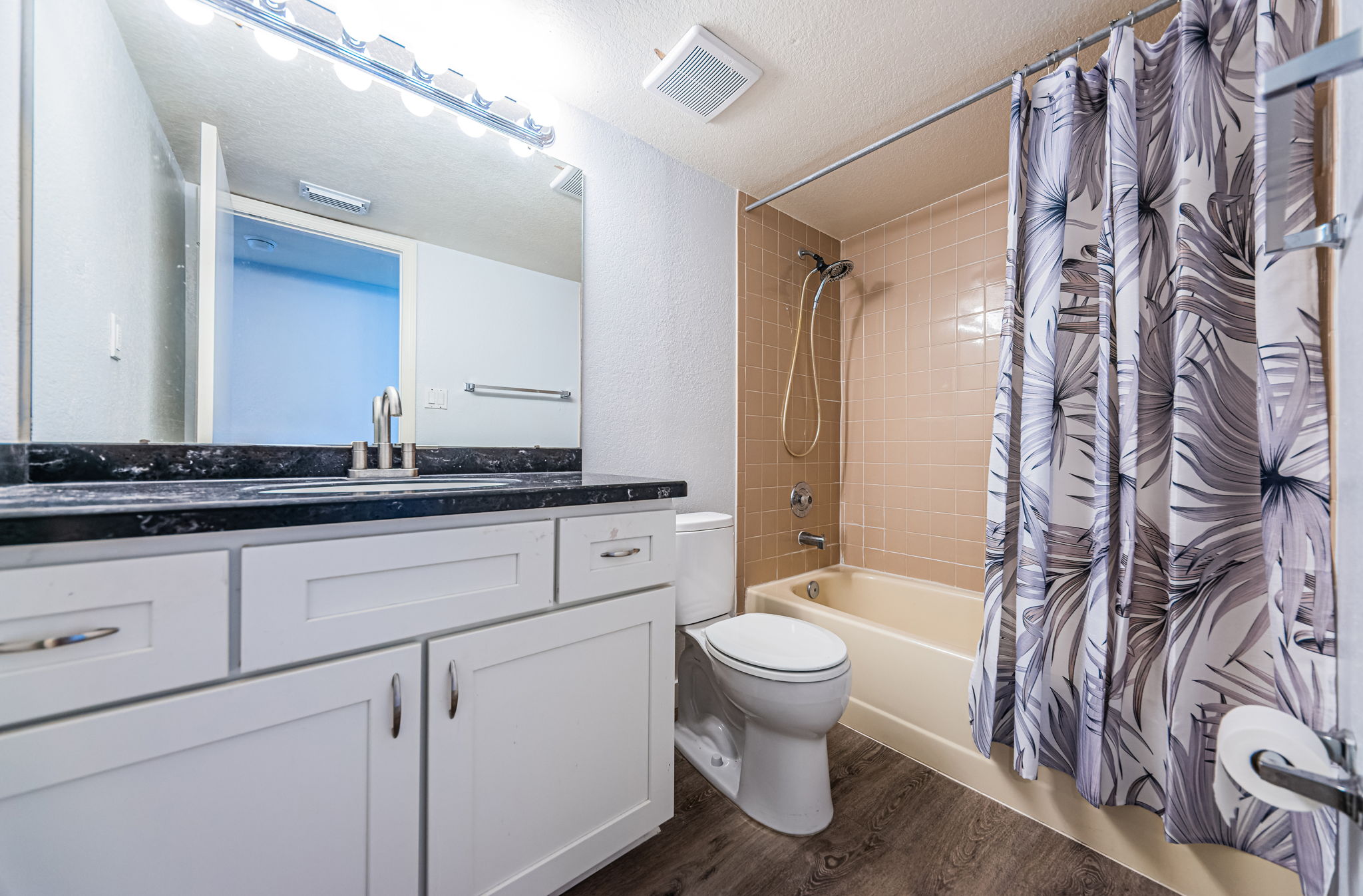 Bathroom 2a