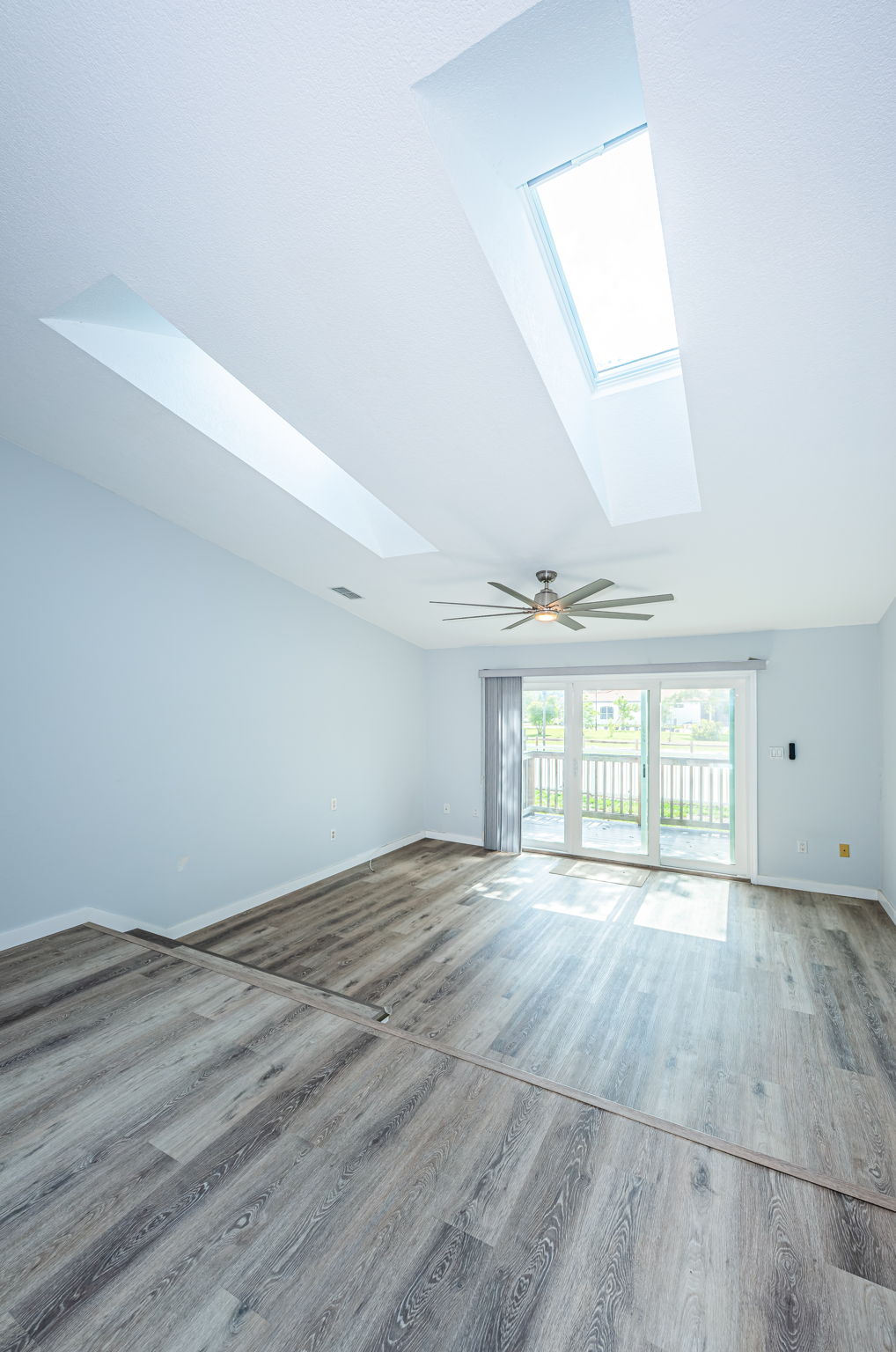 Living Room 6