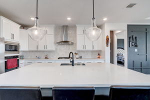 Eagle Mountain Ln-025