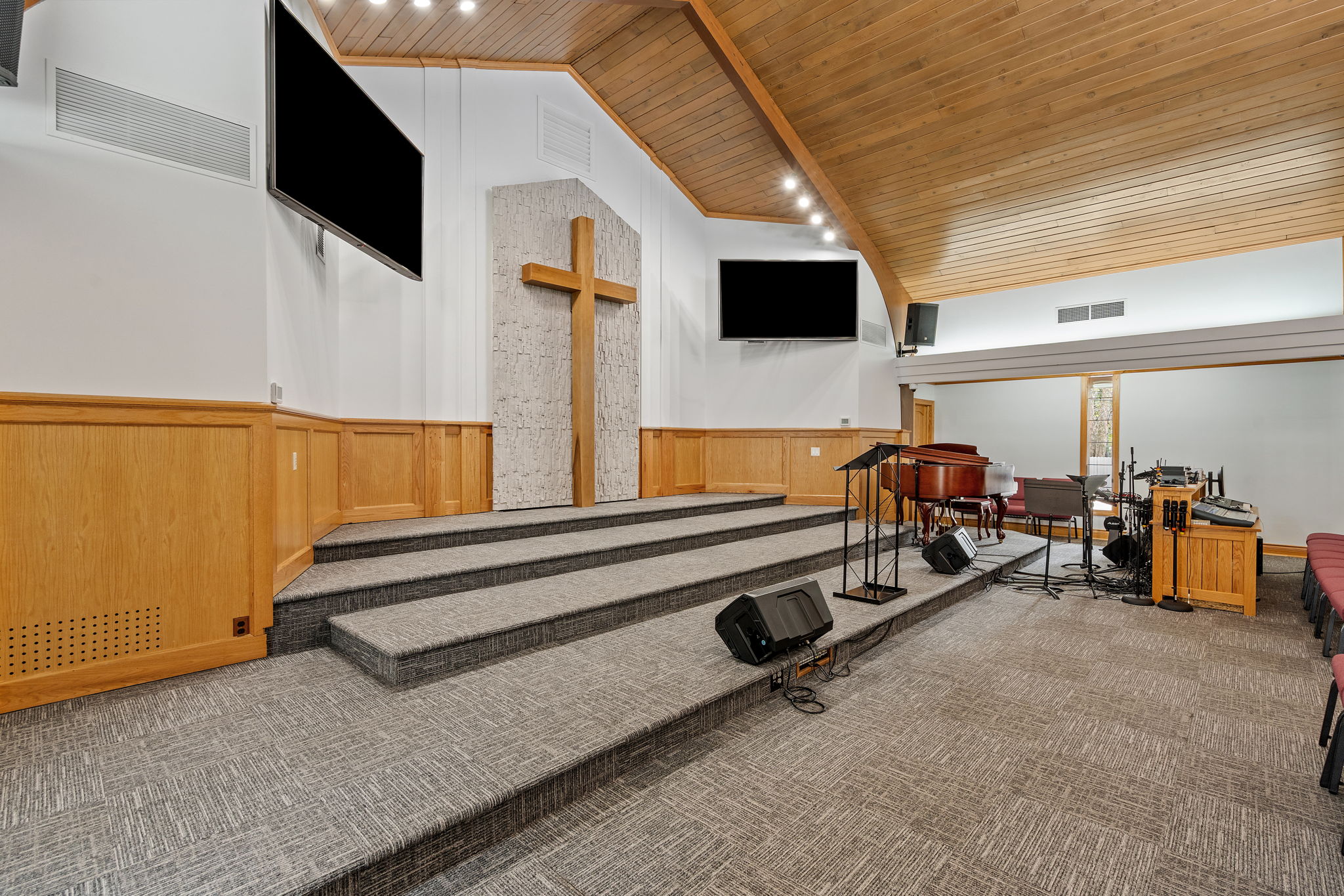  Photo 39