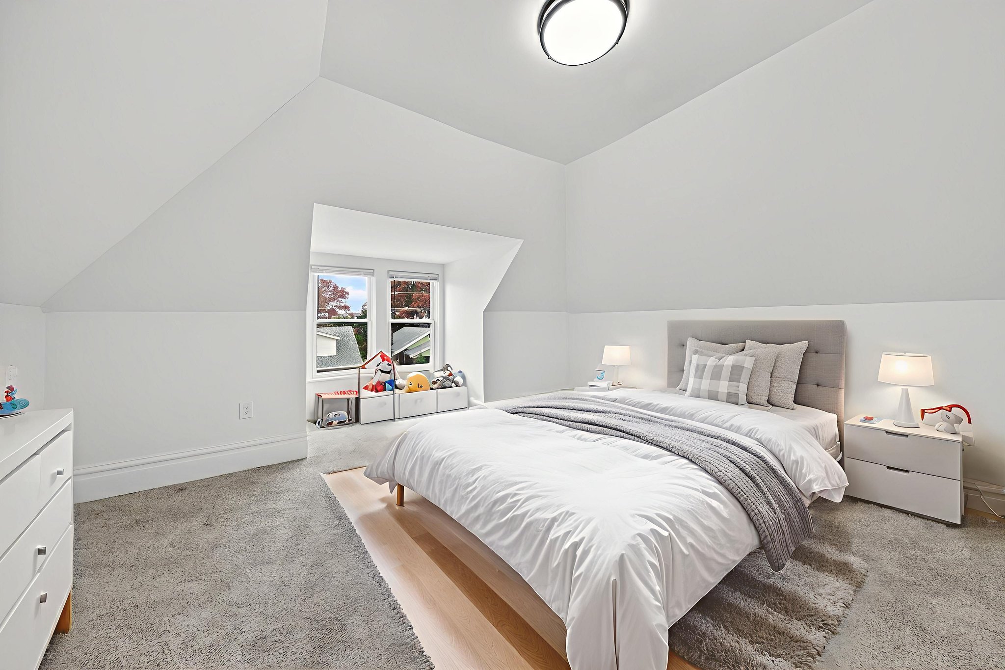 _JP_3931 virtually staged.jpeg