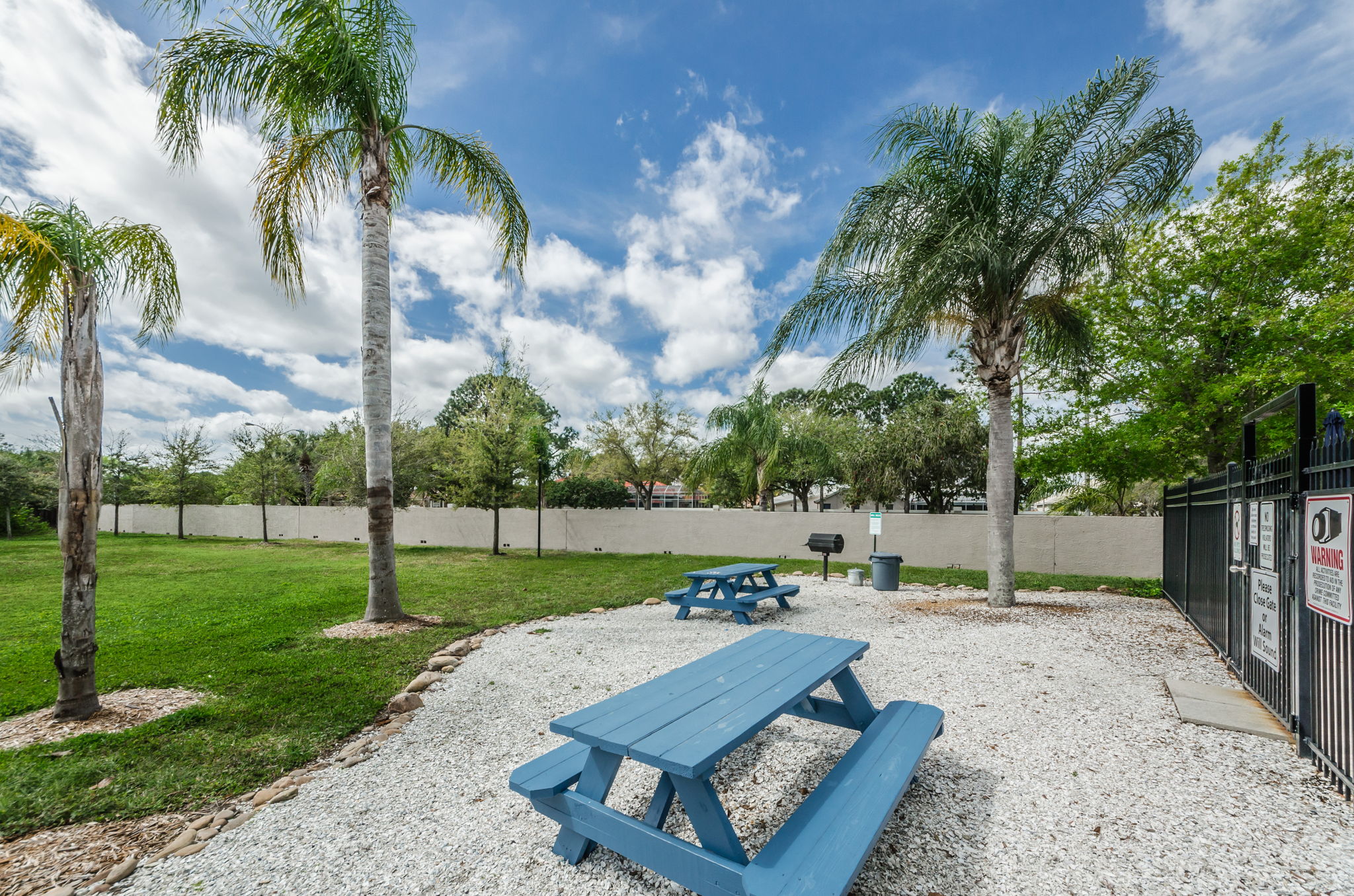 5-Bayside Key Picnic and Grilling Area