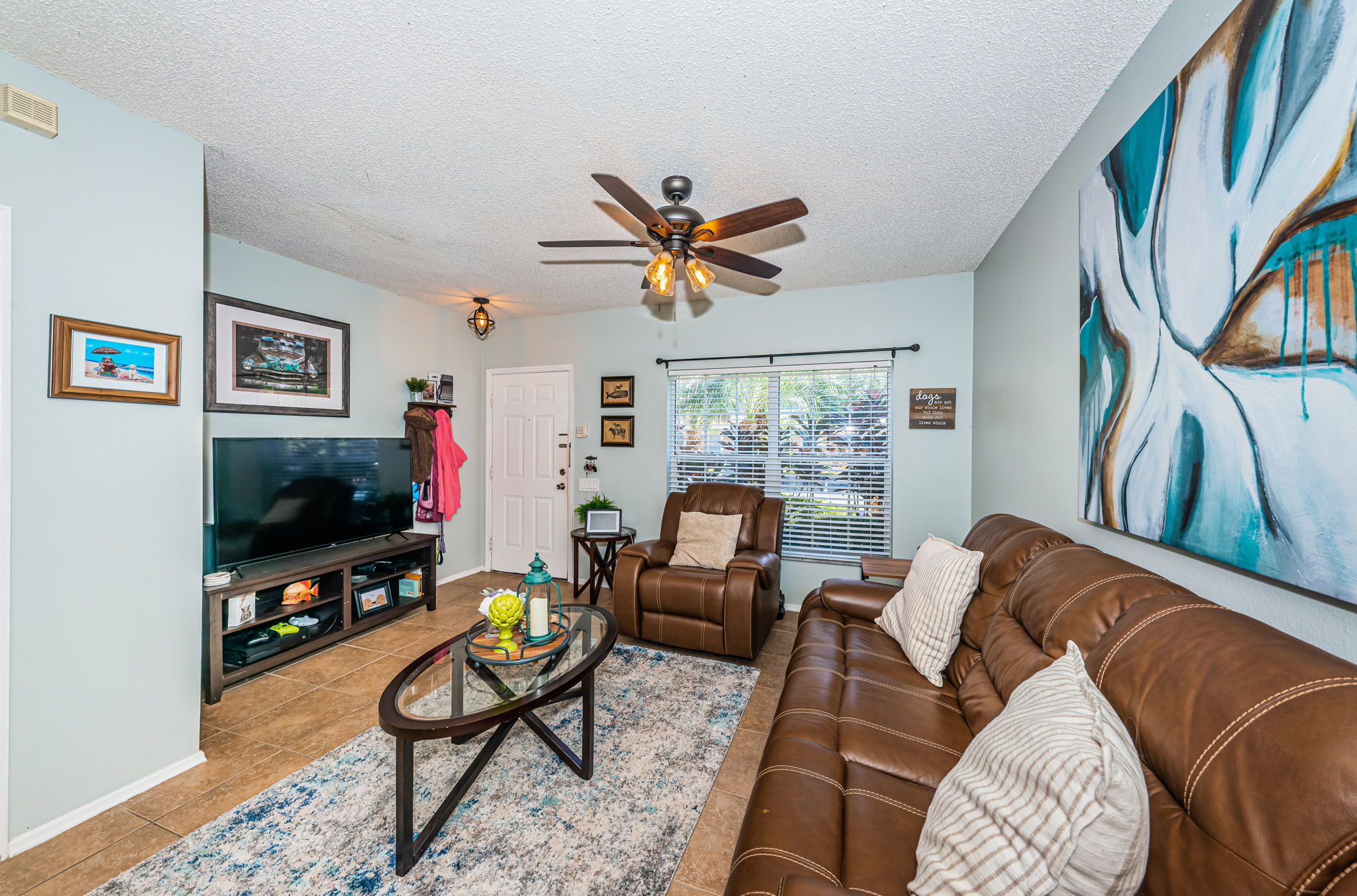 Living Room 3