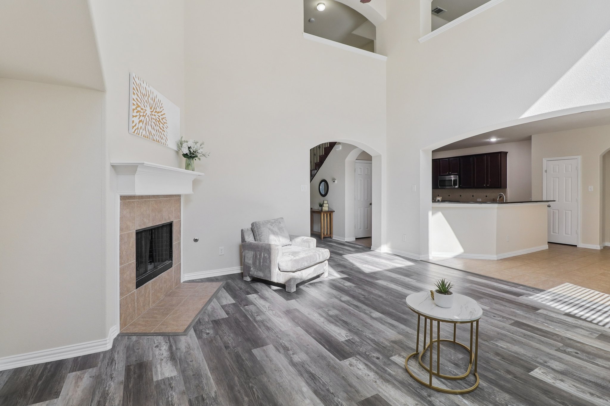 Weaver Dr-S0509-006.jpg