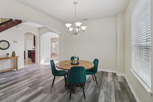 Weaver Dr-S0509-007.jpg