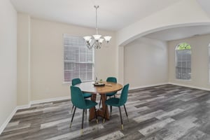 Weaver Dr-S0509-008.jpg
