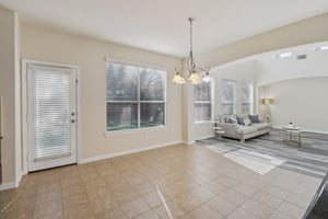 Weaver Dr-S0509-009.jpg
