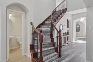 Weaver Dr-S0509-014.jpg