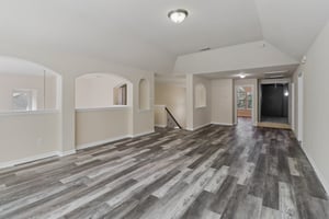Weaver Dr-S0509-029.jpg