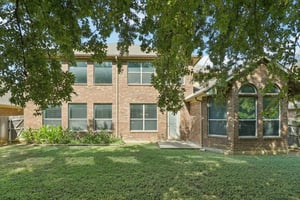 Weaver Dr-S0509-042.jpg