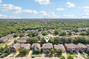 Weaver Dr-S0509-054.jpg