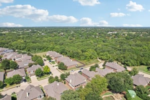 Weaver Dr-S0509-058.jpg