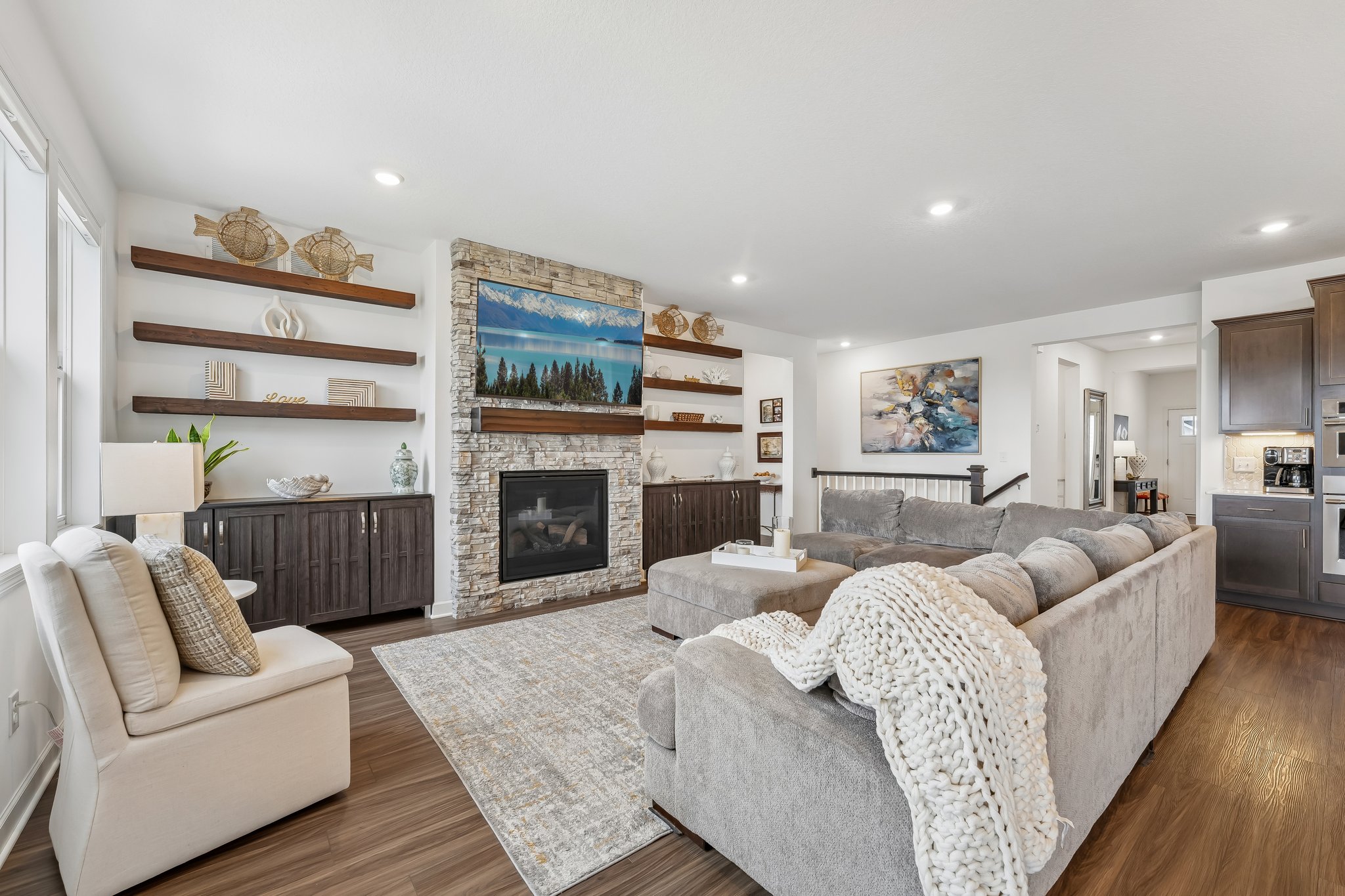 Inspire Ave-S2608-014.jpg
