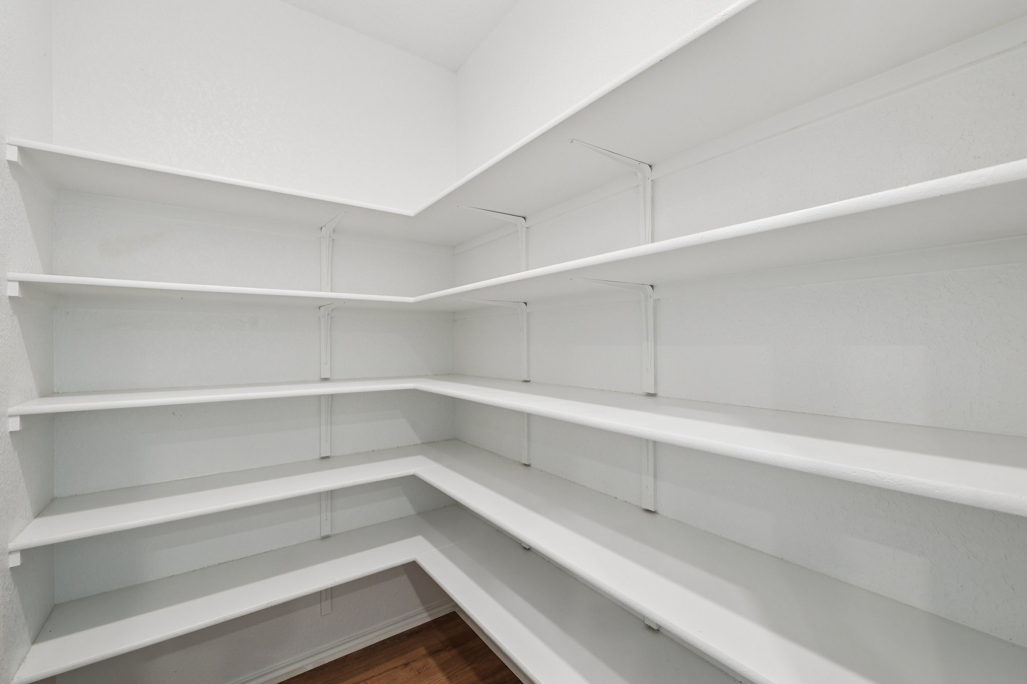 Mantalcino Dr-S1802-026.jpg