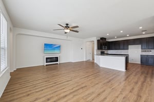 Mantalcino Dr-S1802-009.jpg