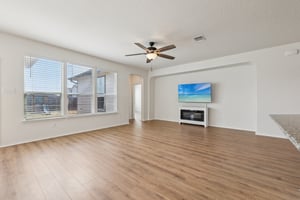 Mantalcino Dr-S1802-012.jpg