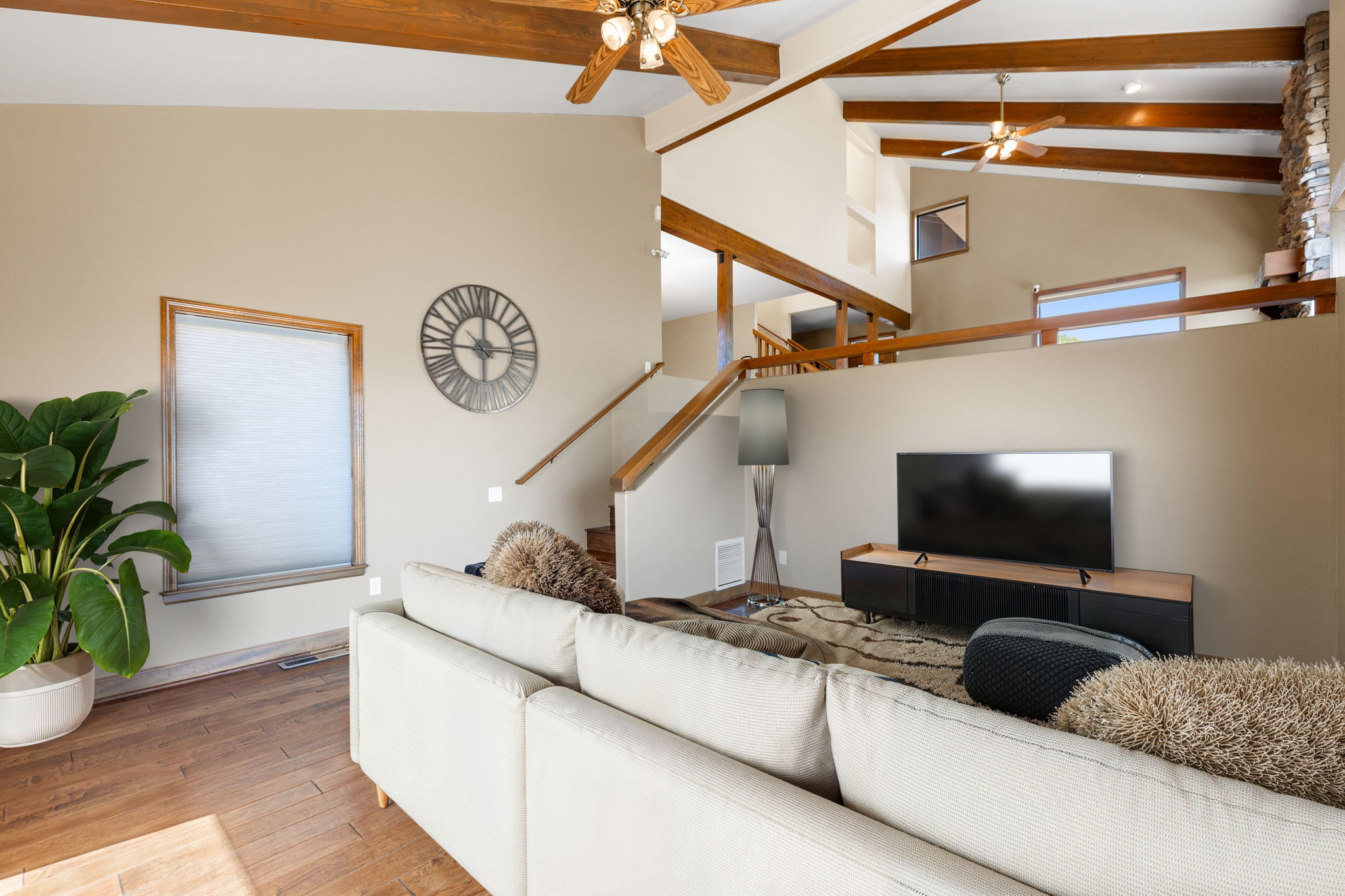 Family Room VS