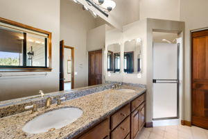 Bedroom 4 Ensuite