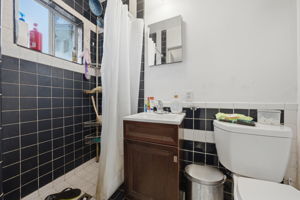  Photo 47