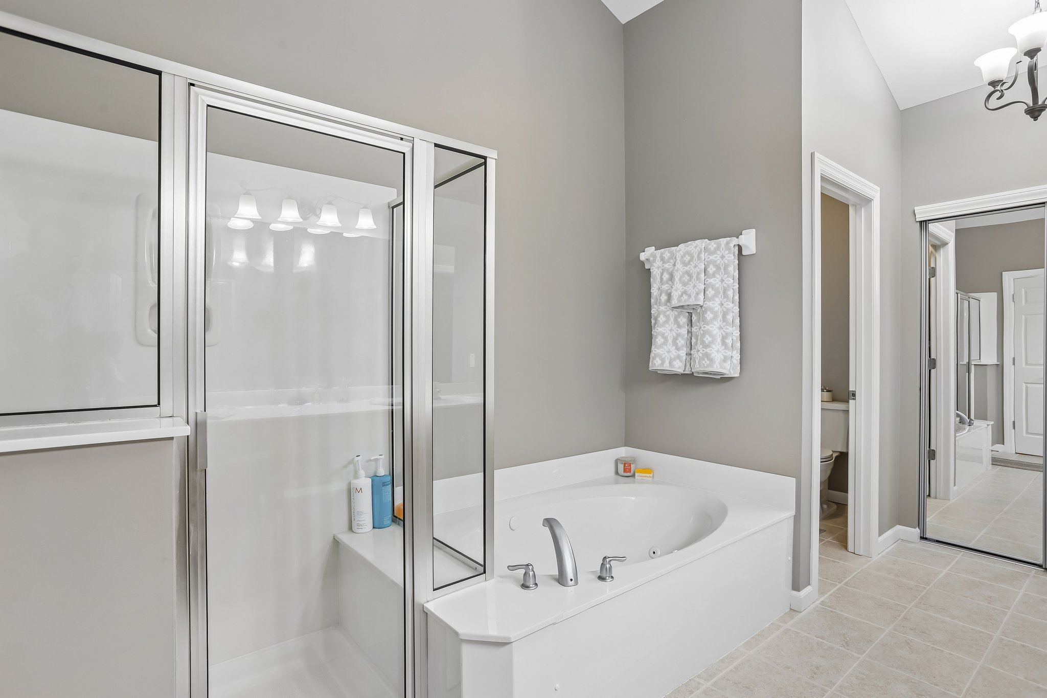 Stonebrook Ct-S0906-031.jpg