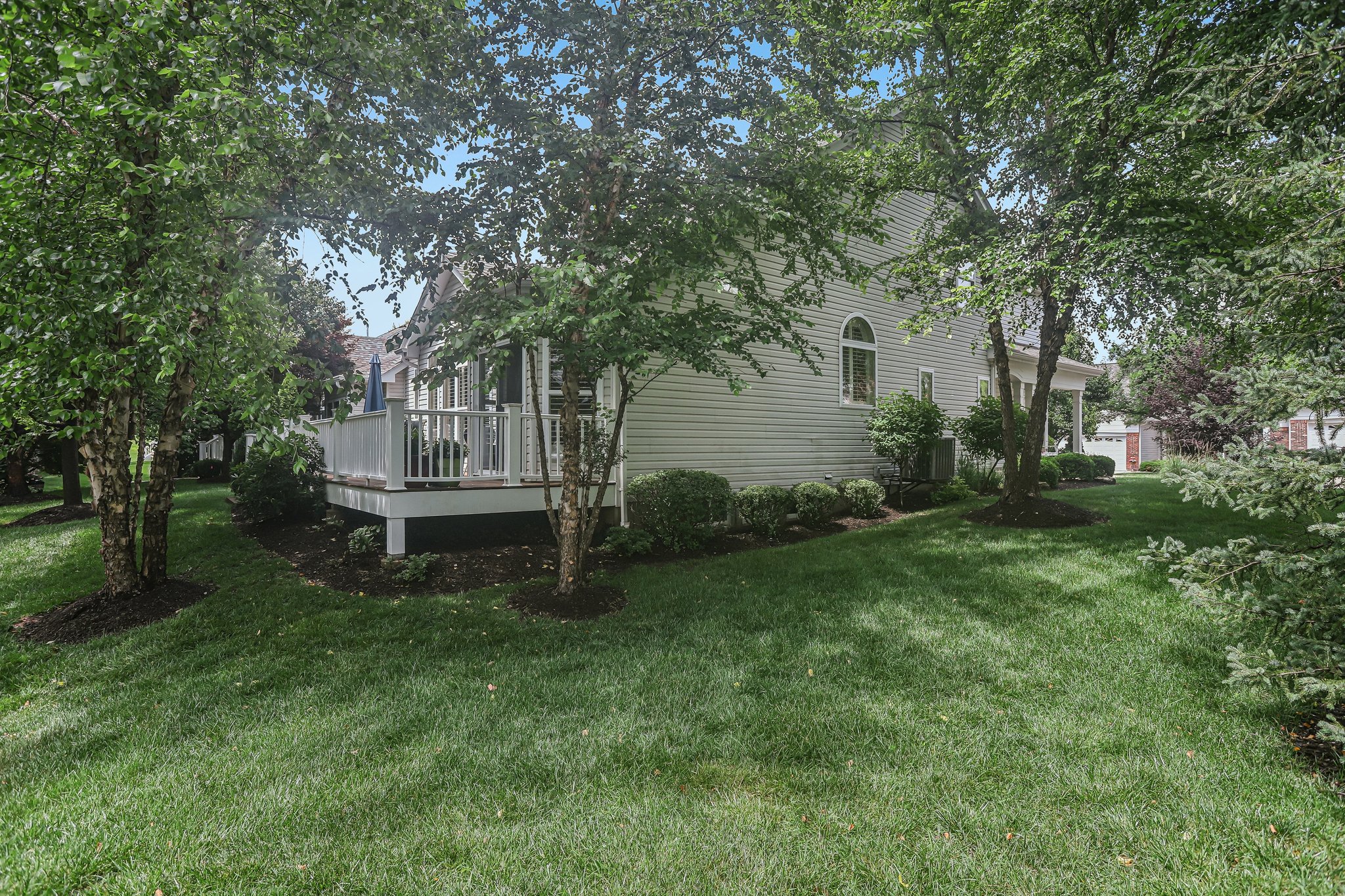 Stonebrook Ct-S0906-044.jpg