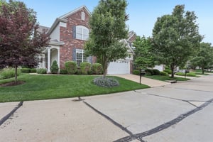 Stonebrook Ct-S0906-004.jpg