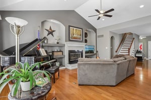 Stonebrook Ct-S0906-014.jpg