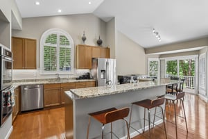 Stonebrook Ct-S0906-018.jpg
