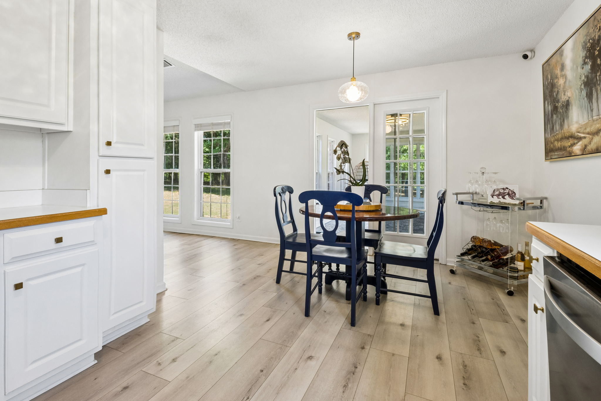 Kitchen/Breakfast Area