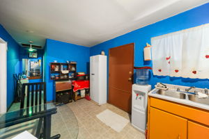  Photo 30