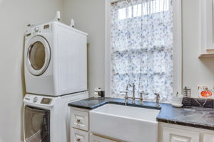 The laundry close by