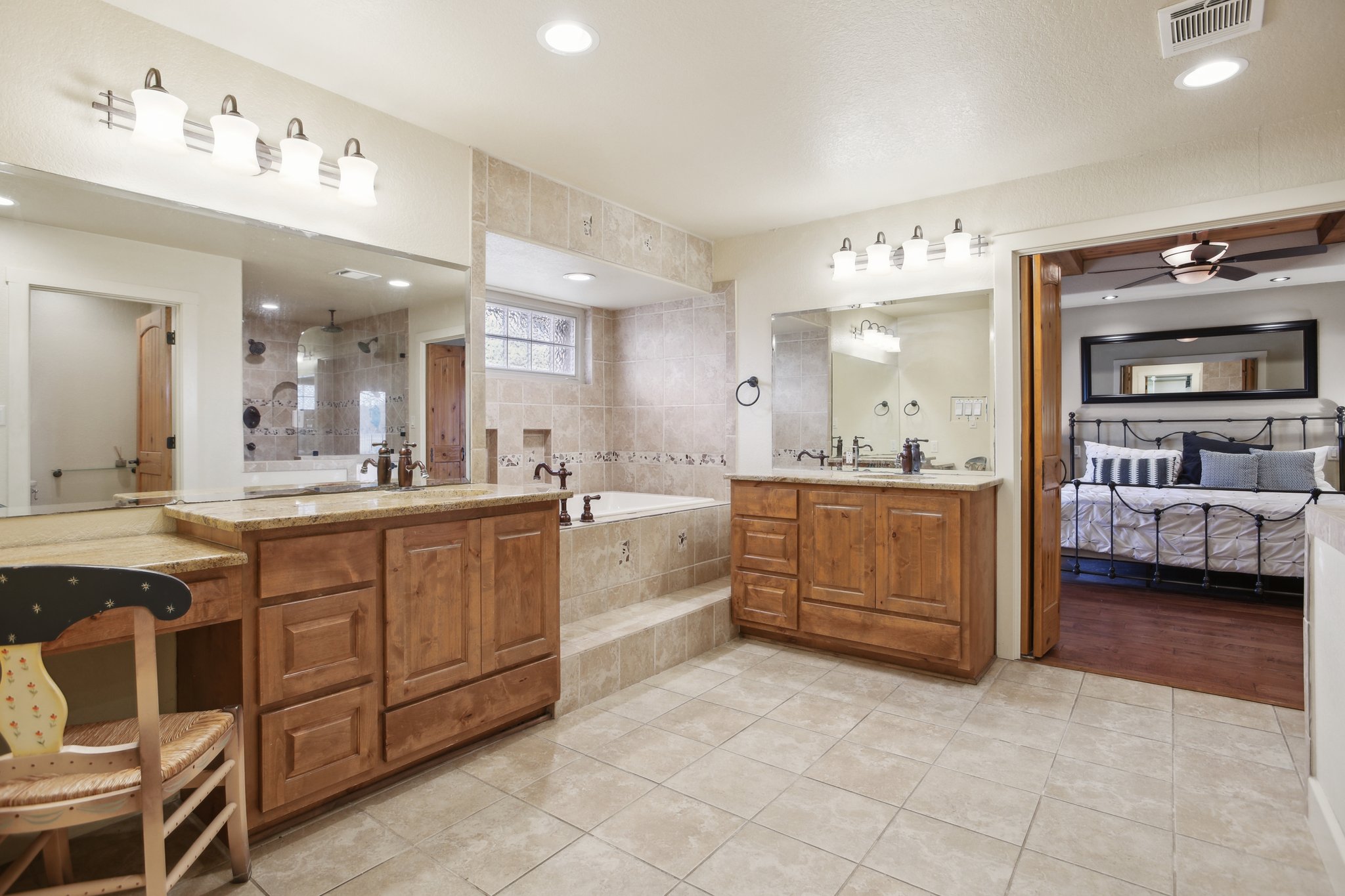 Acacia Dr-023.jpg