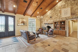 Acacia Dr-006.jpg