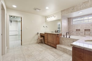 Acacia Dr-024.jpg