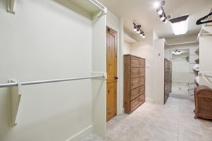 Acacia Dr-026.jpg