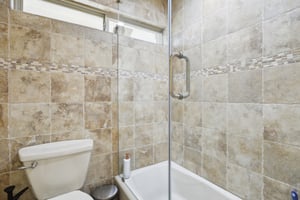 Acacia Dr-031.jpg