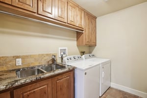 Acacia Dr-034.jpg