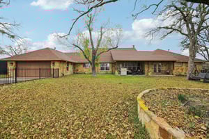 Acacia Dr-038.jpg
