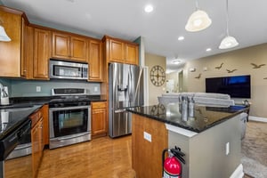 Brookhaven Court-S2406-011.jpg