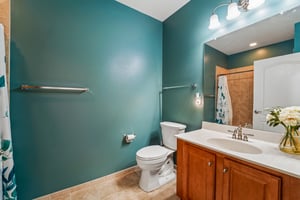 Brookhaven Court-S2406-019.jpg