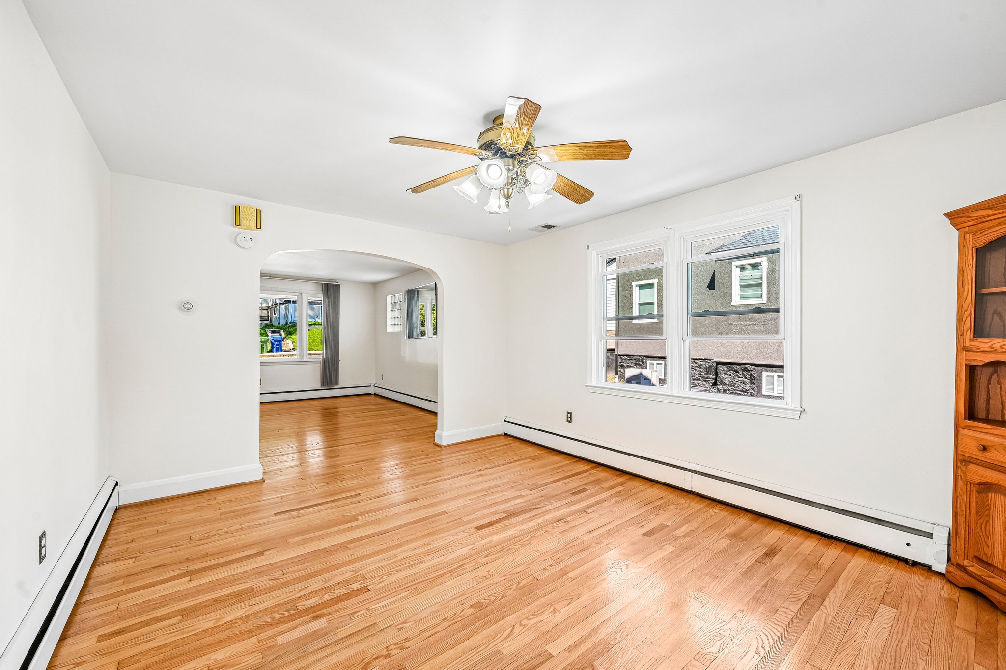 Everall Ave-S2010-012.jpg