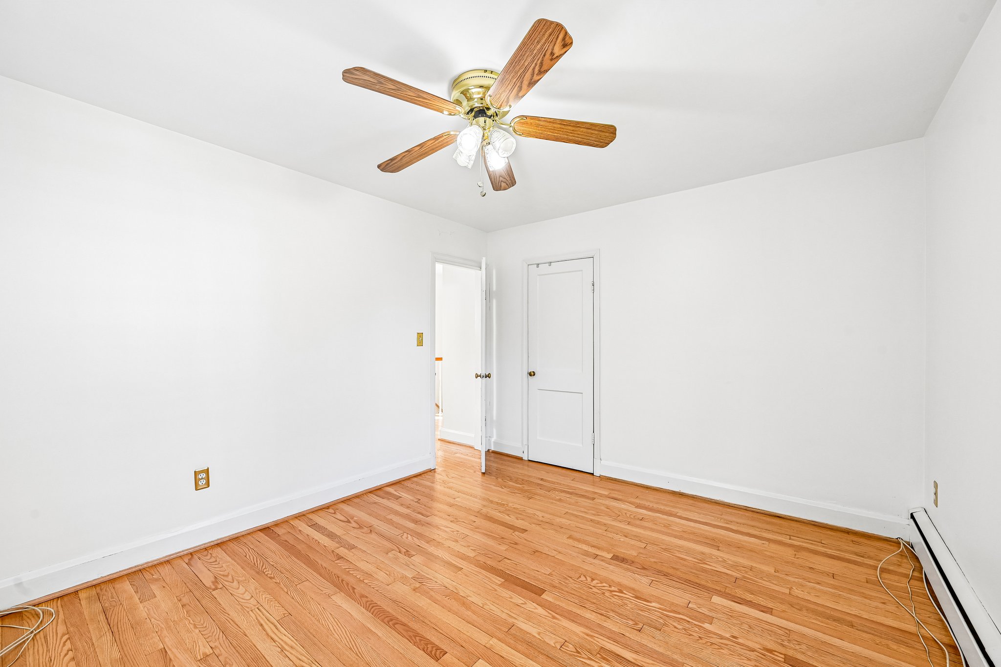 Everall Ave-S2010-036.jpg