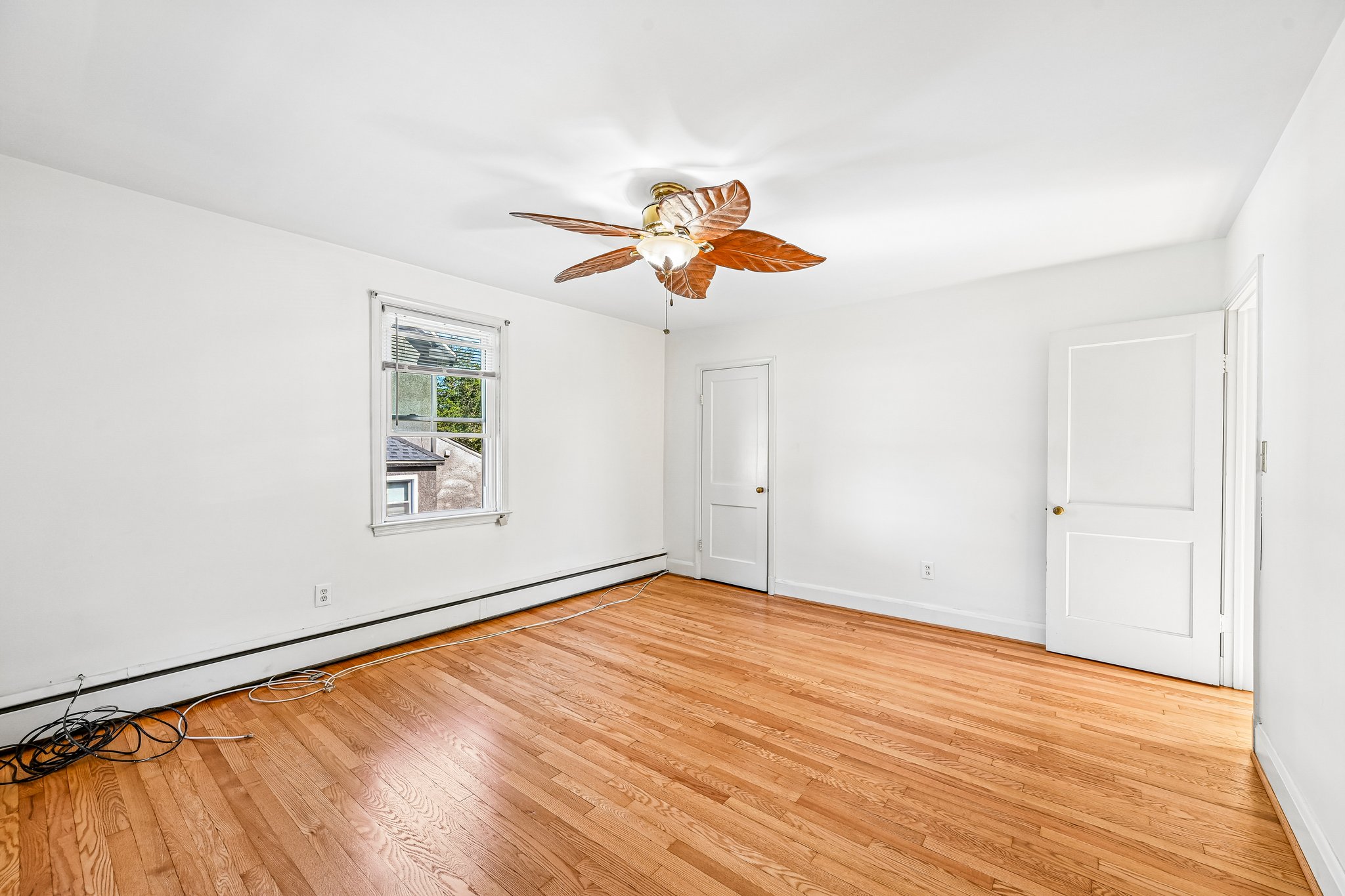 Everall Ave-S2010-039.jpg