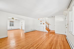 Everall Ave-S2010-010.jpg