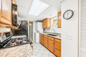 Everall Ave-S2010-020.jpg