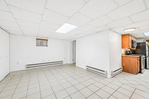 Everall Ave-S2010-021.jpg