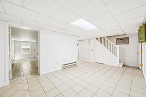 Everall Ave-S2010-022.jpg