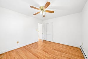 Everall Ave-S2010-036.jpg
